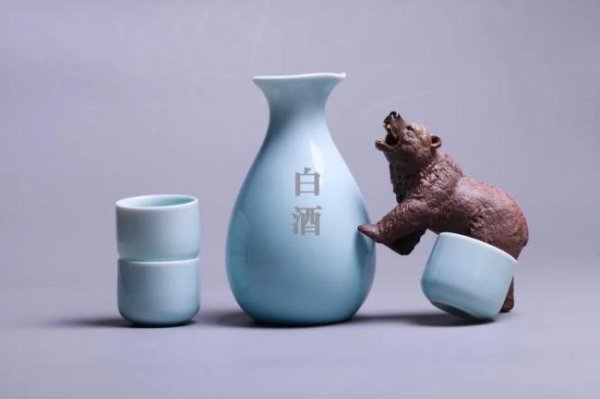 大牛配资网 圣窖酒业，资本市场的“大众情人”？