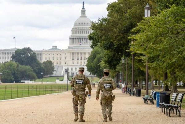 荣耀配资 特朗普点名威胁民主党大金主 打击政治暴力资金源